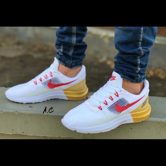 Nike Sneakers - Picture 4 of 4